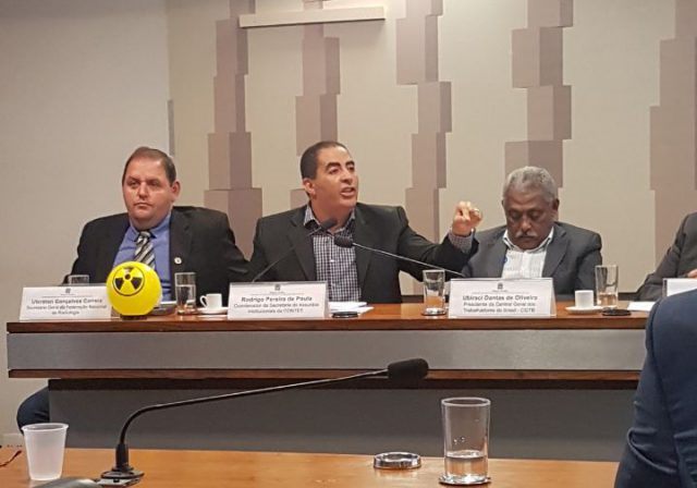 02.08.2017 Contee defende aposentadoria docente no senado