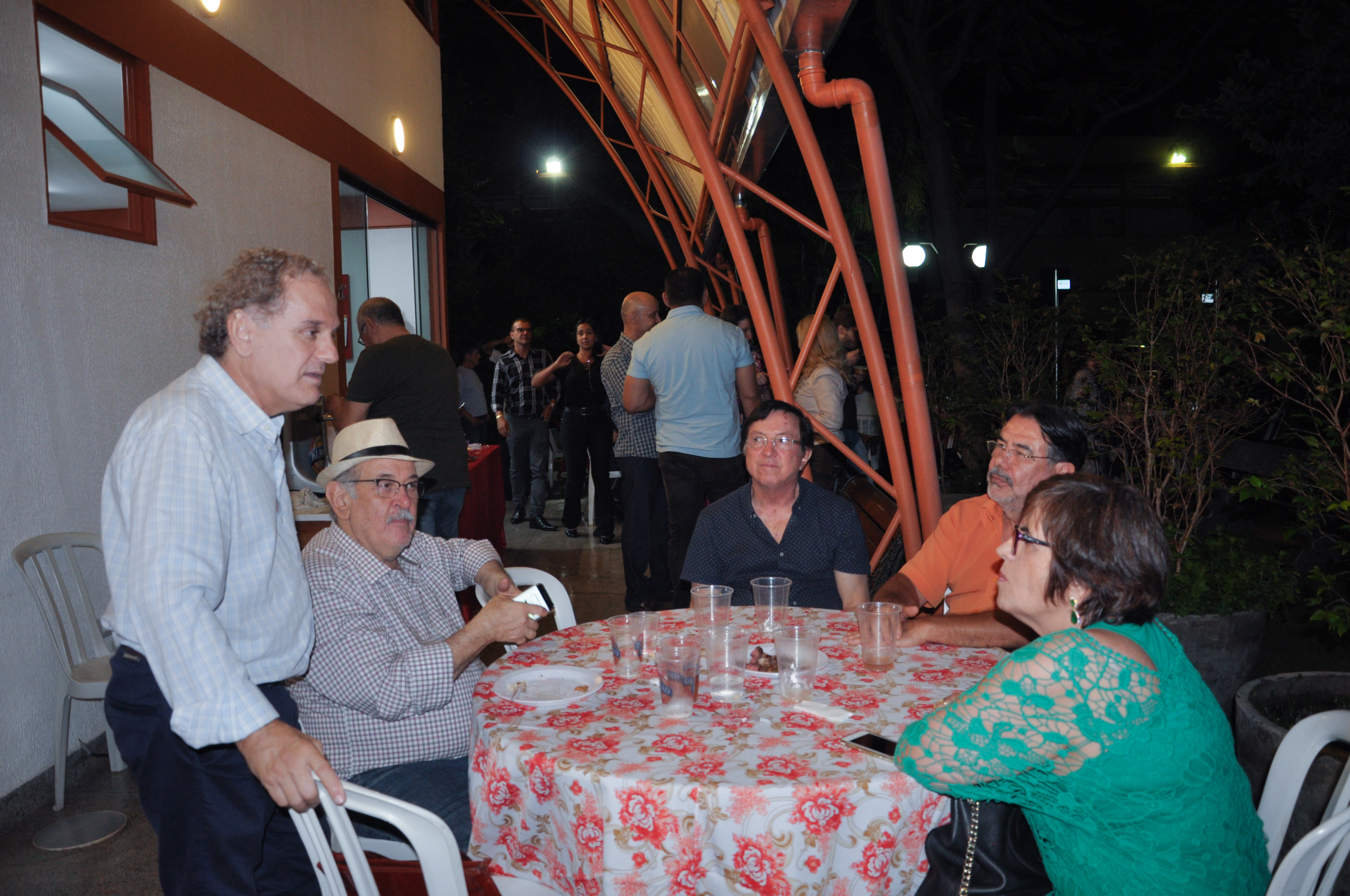 23.11.2018 Happy Hour Sexta Apuc com Arte 1 49
